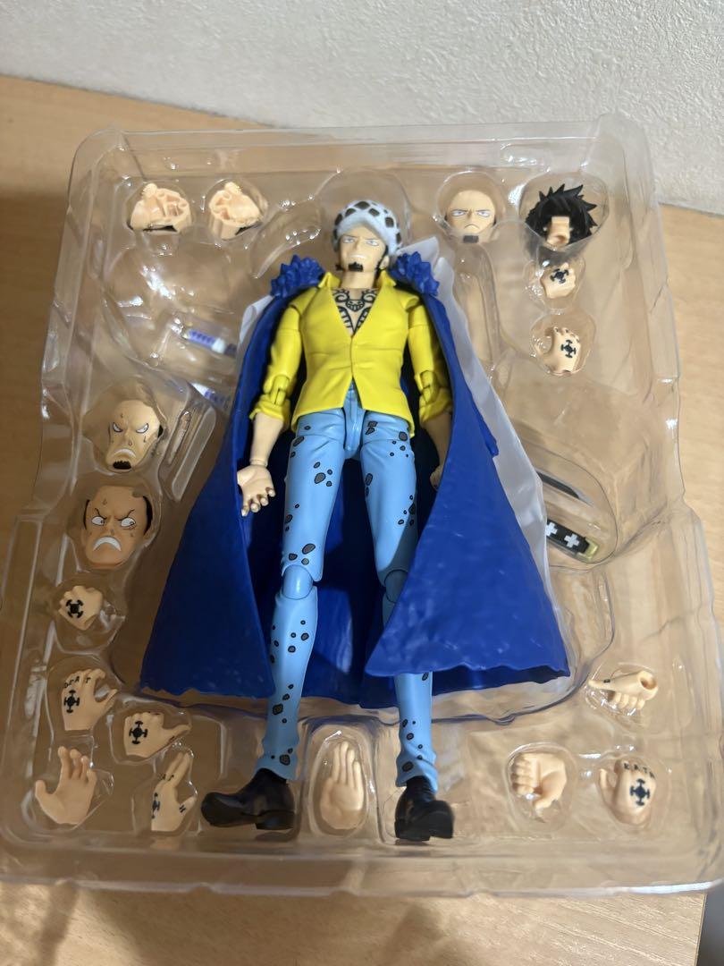 ワンピース S.H.Figuarts トラファルガー・ロー 鬼ヶ島討入 4401