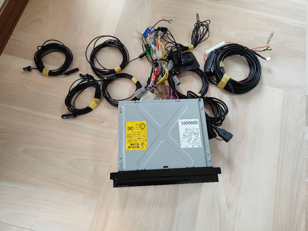 KENWOOD MDV-M808HDW カーナビ 配線一式 リアカメラ付Kenwood BRIGHTFACE_UK