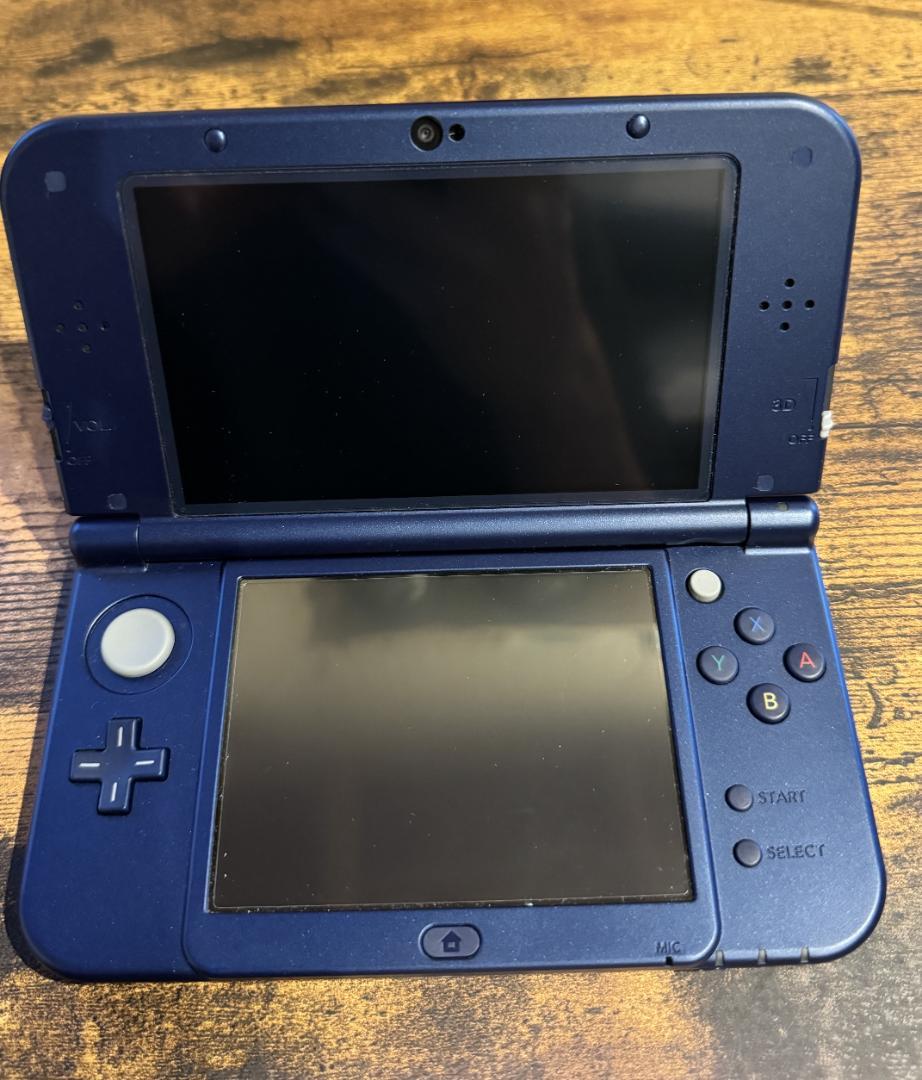 Nintendo New3DS LL メタリックブルー 画像3