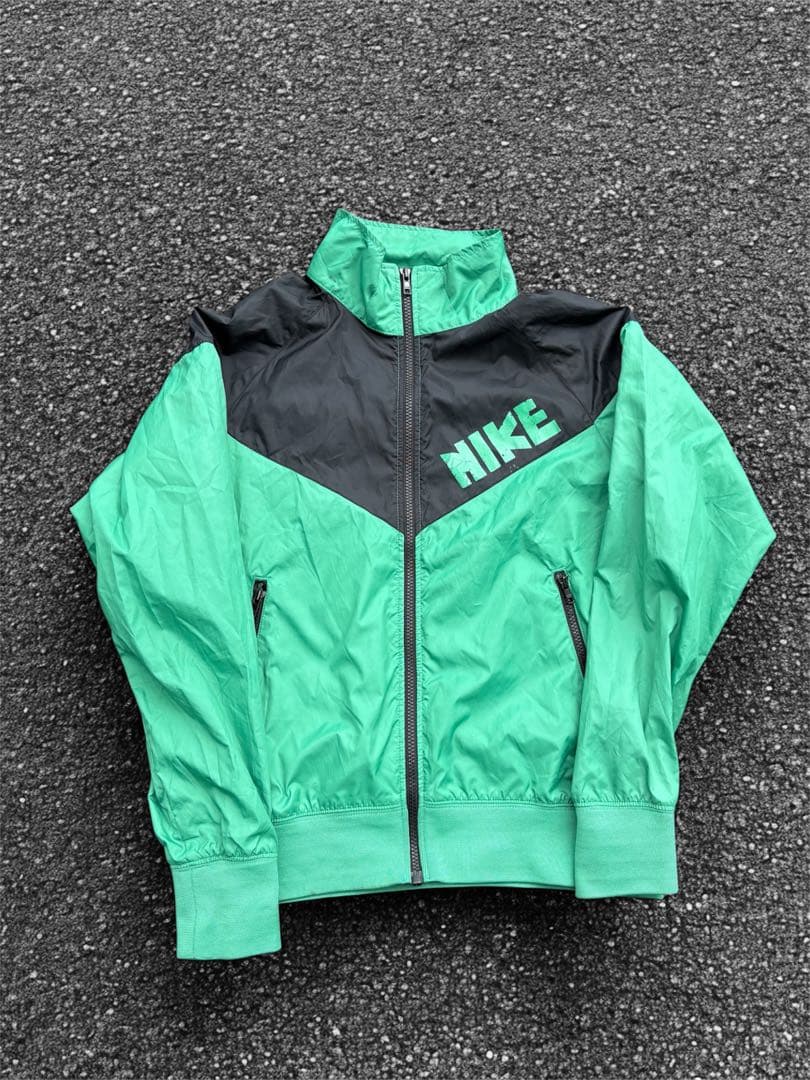 希少》NIKE【90s】ナイロンジャケット 緑×黒 ゴツナイキ