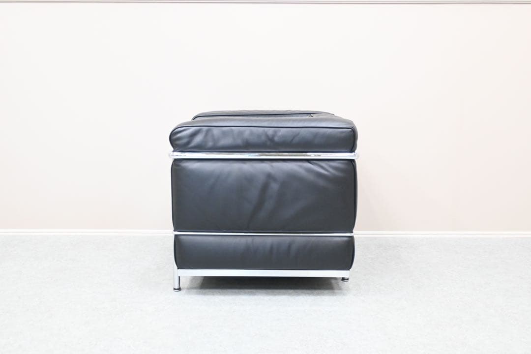 IDC大塚家具 黒本革