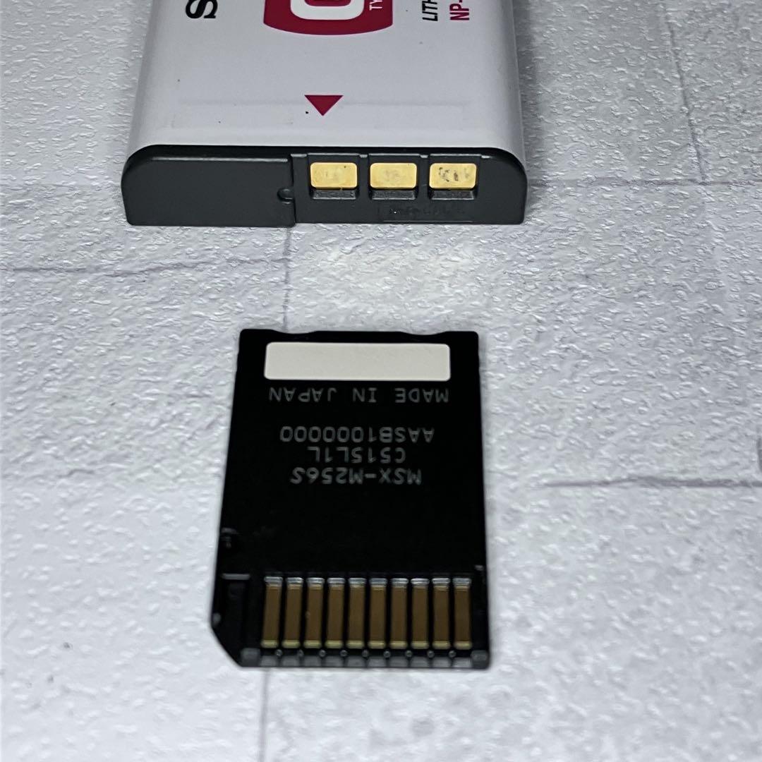 【動作確認済】SONY デジタルカメラ DSC-W30 シルバー 本体 説明書付
