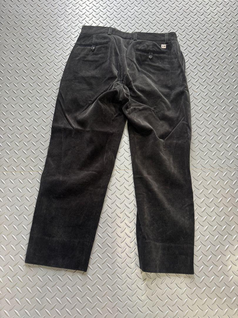 ENDS and MEANSベージュ、ブラック、コーデュロパンツ2本セット