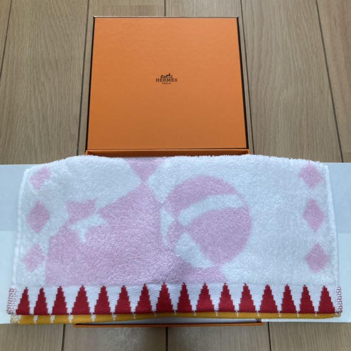 新品未使用 HERMES エルメス ハンドタオル サーカス ピンク 綿100% 安値 新品未使用 HERMES エルメス ハンドタオル サーカス ピンク 綿100% 安値