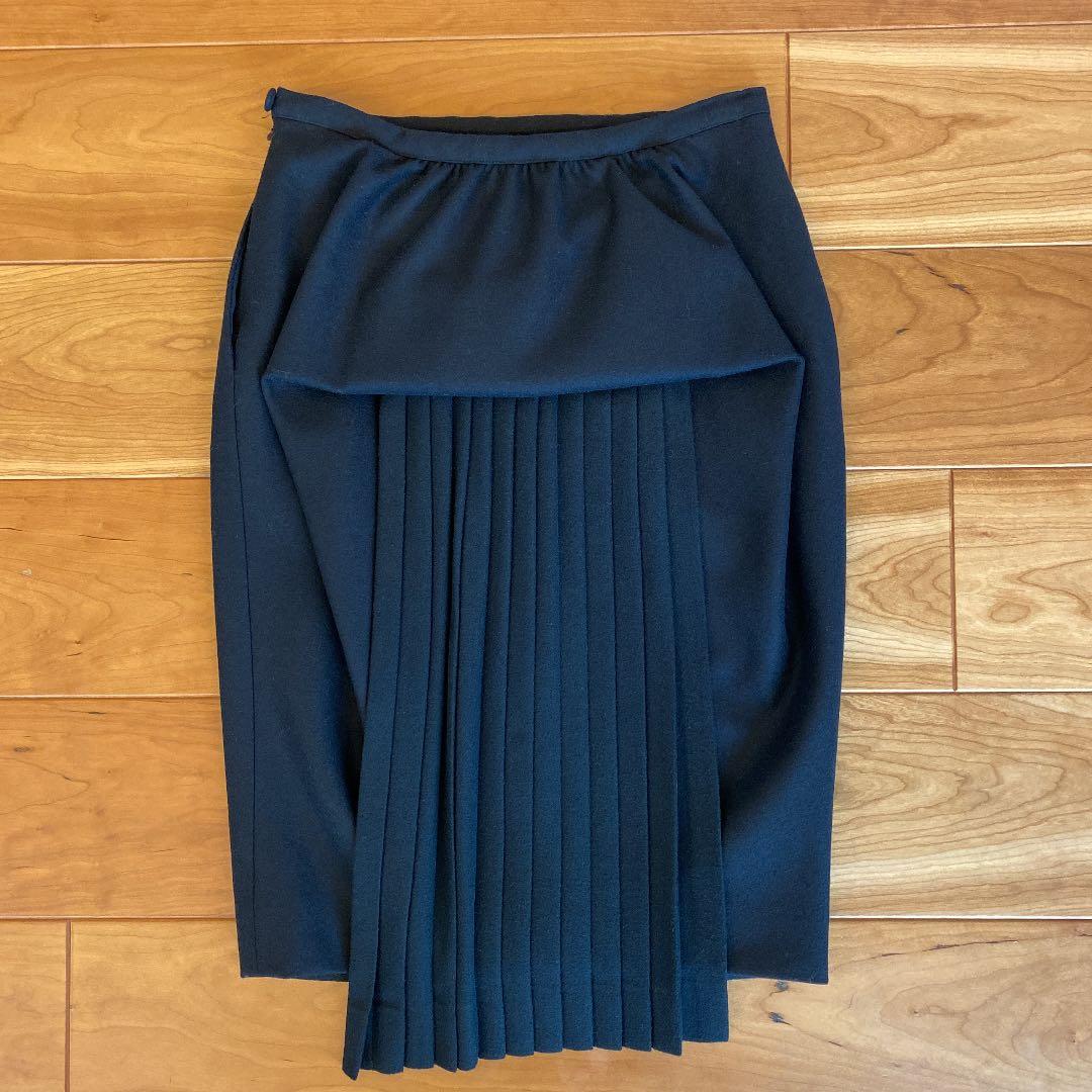 新品未使用 FENDI タイトスカート 40 | controlar.med.br