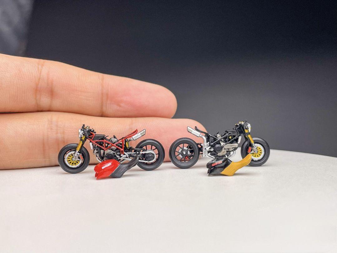 ドゥカティ Ducati 916 1/64 レジン製 オートバイ ミニカー ドゥカティ Ducati 916 1/64 レジン製 オートバイ ミニカー