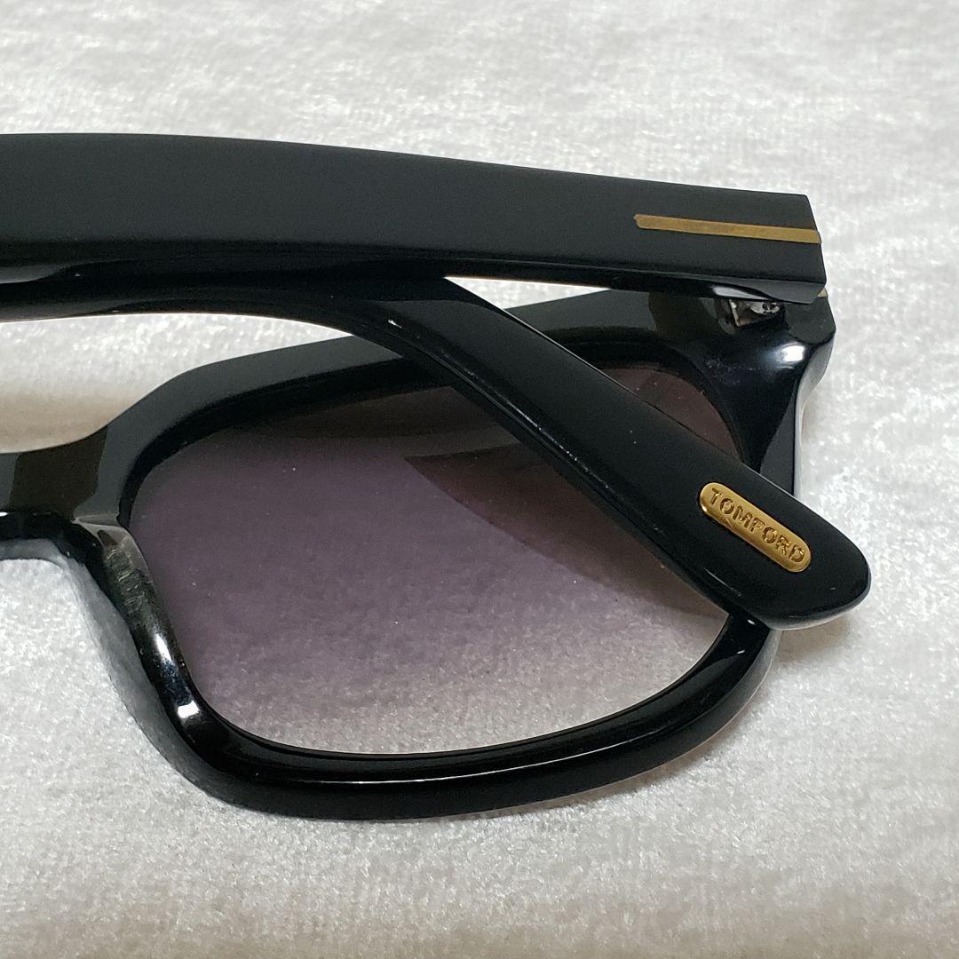 TOM FORD サングラス TF211 AF 01A ブラック