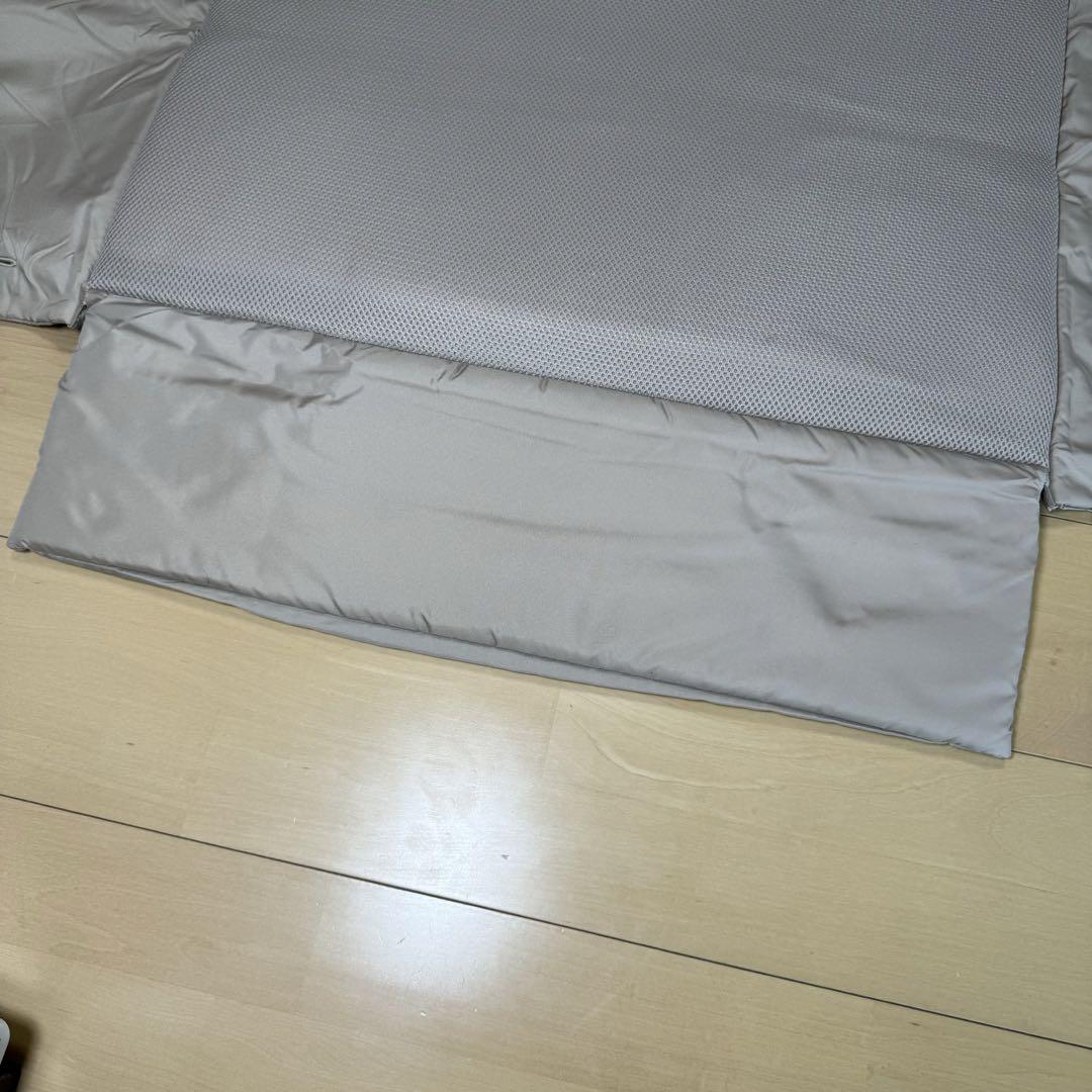 【極美品】 アップリカ　ココネルエアー　ベビーベッド