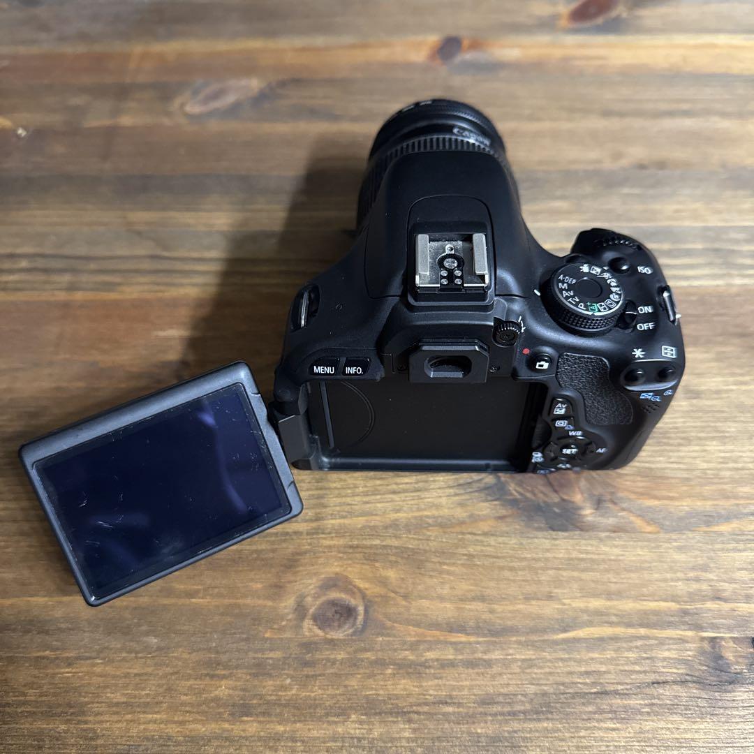 Canon EOS Kiss X5 ダブルズームキット デジタル一眼レフ