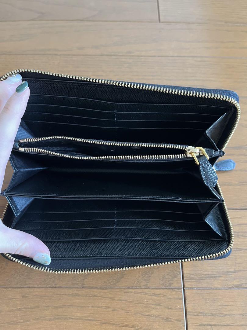 PRADA 長財布　サフィアーノ