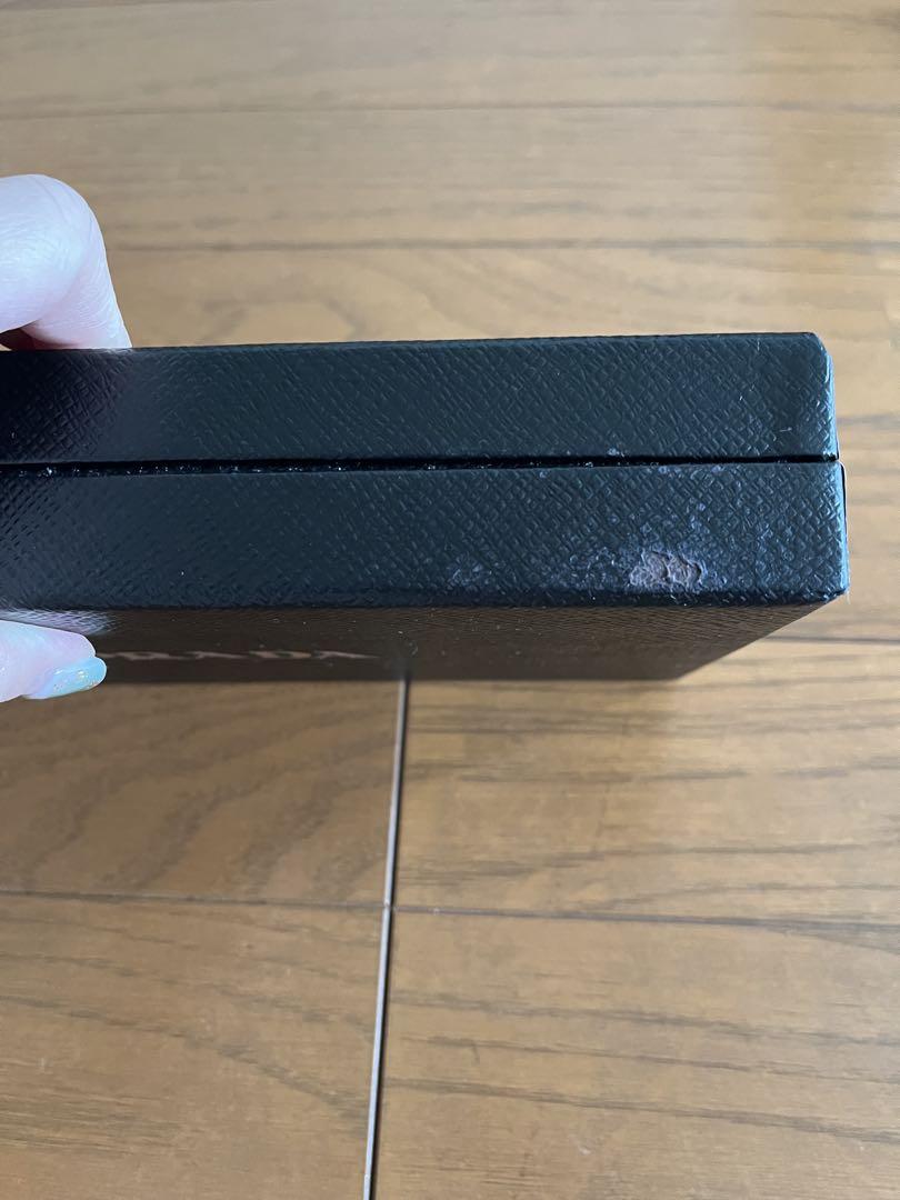 PRADA 長財布　サフィアーノ