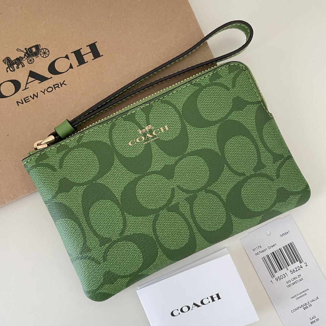 即発 アウトレットCOACH ポーチ 小銭入れ リストレット Amazon.co.jp: [コーチ] ポーチ 小銭入れ リストレット 小物入れ
