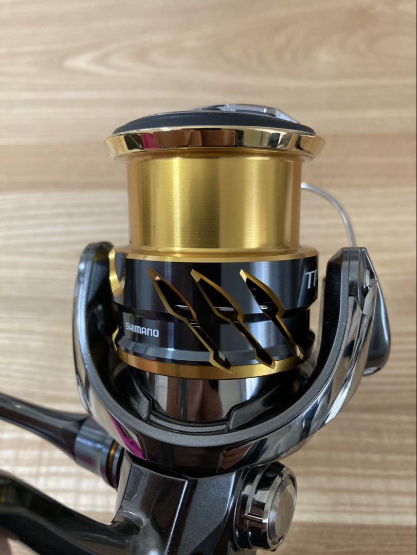 シマノ 20 ツインパワー C3000MHG