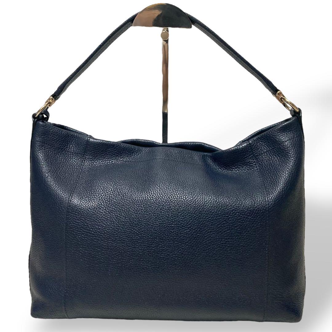 【美品】コーチ　2way ショルダーバッグ　ハンドネイビー　馬車金具　チャーム 美品】コーチ 2way ショルダーバッグ ハンドネイビー 馬車金具