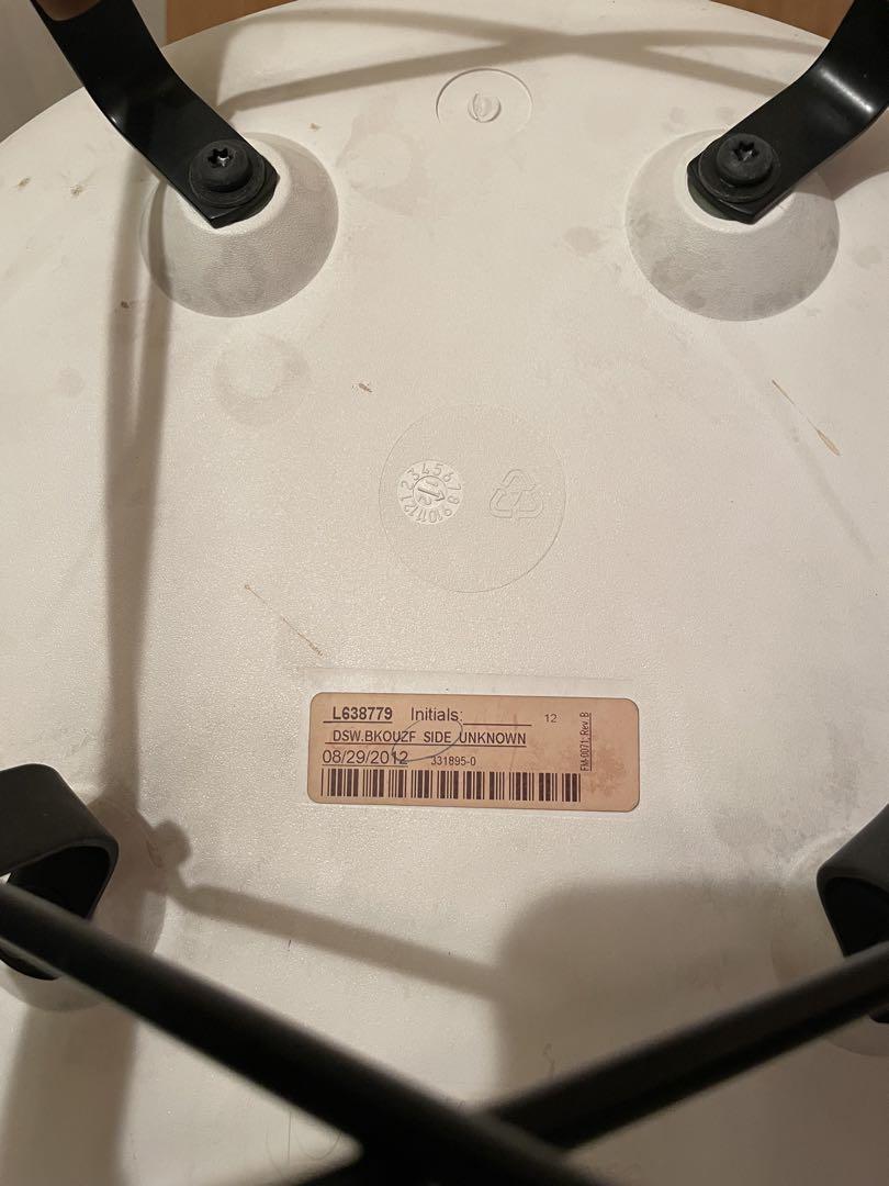 【正規品】イームズチェア　DSW