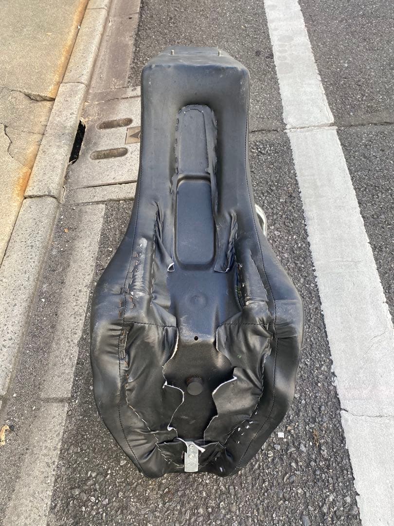 ハーレー ソフテイル シート fxstc ツインカム キングアンドクイーン ハーレー ソフテイル シート fxstc ツインカム キングアンドクイーン