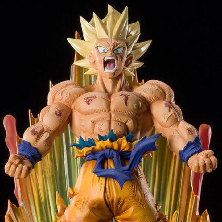 ドラゴンボール フィギュアーツZERO 超サイヤ人孫悟空クリリンの
