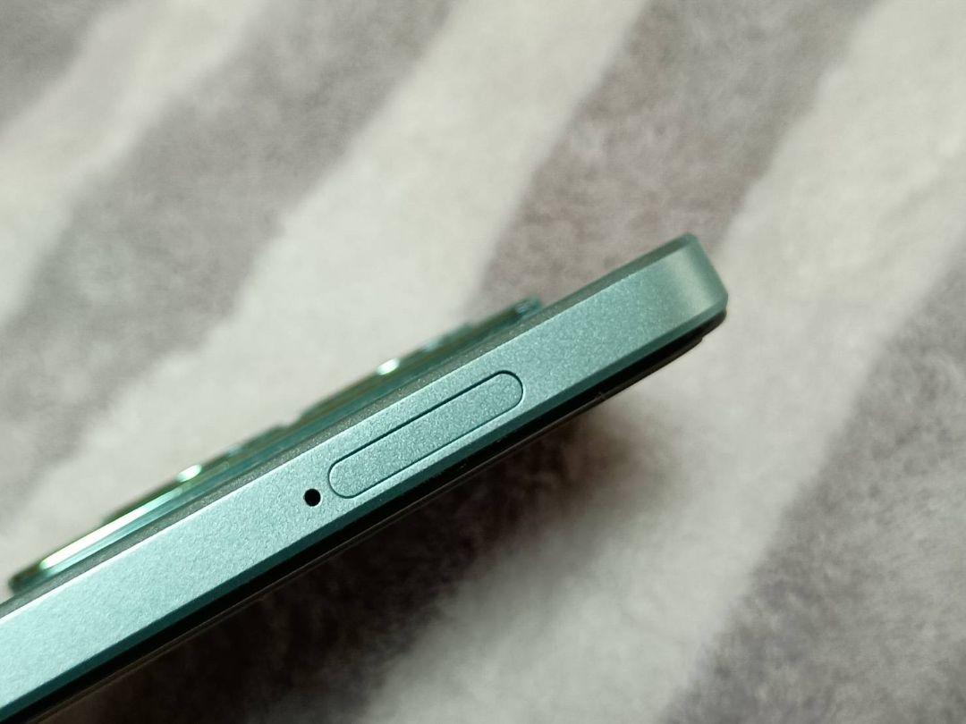 スマートフォン本体 OPPO A79 5G