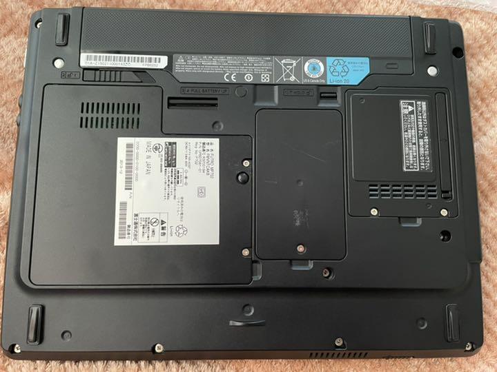 SSD搭載 コンパクトノートパソコン Windows10 gPiHt-m37127198480 富士通 2022夏季