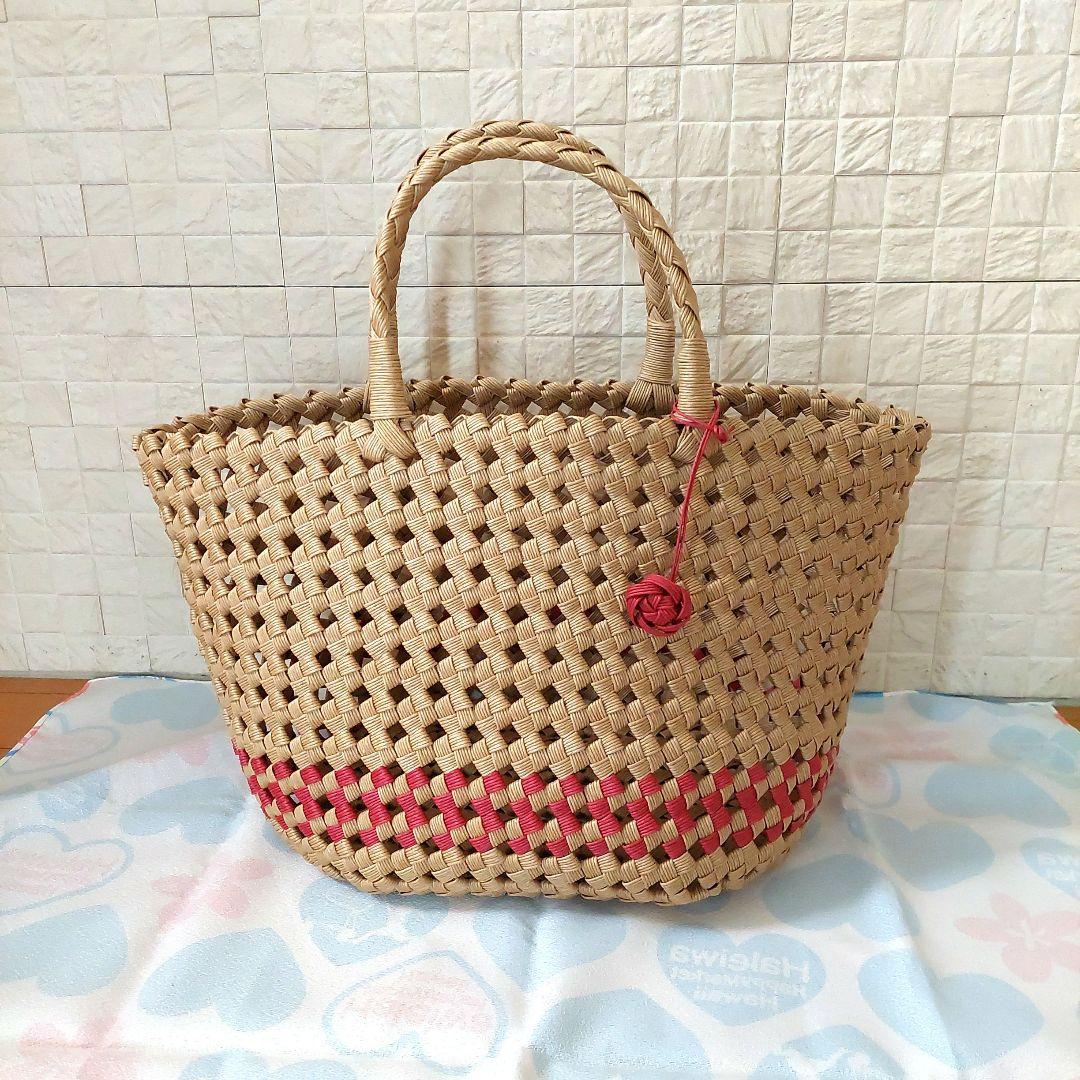 四つ畳編みかごバッグ 数々の賞を受賞 htckl.water.gov.my