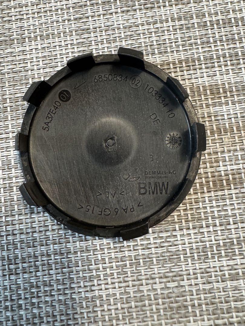 BMW 純正 M 50周年 エンブレム & ホイールキャップ セット