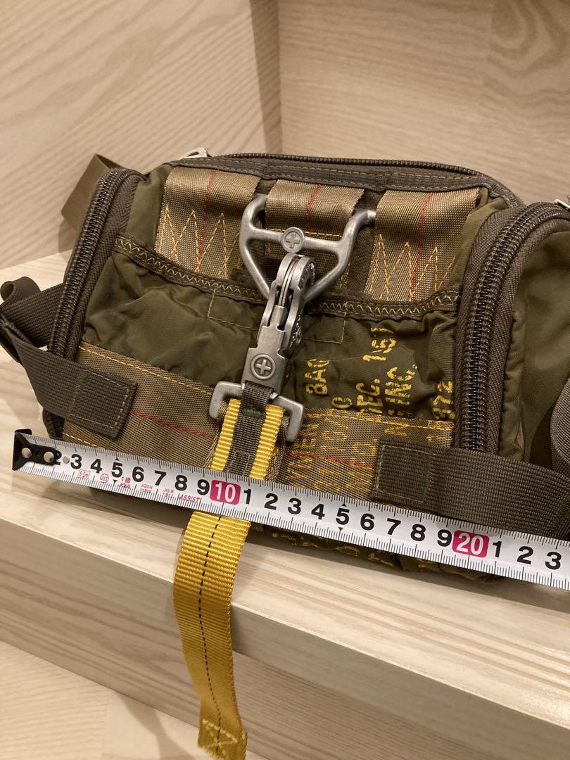 美品　tough タフ、ウエストバッグ