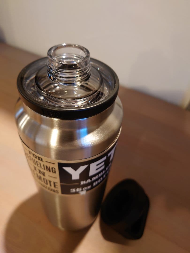 イエティ YETI ランブラー36oz チャグキャップボトル 1.06L