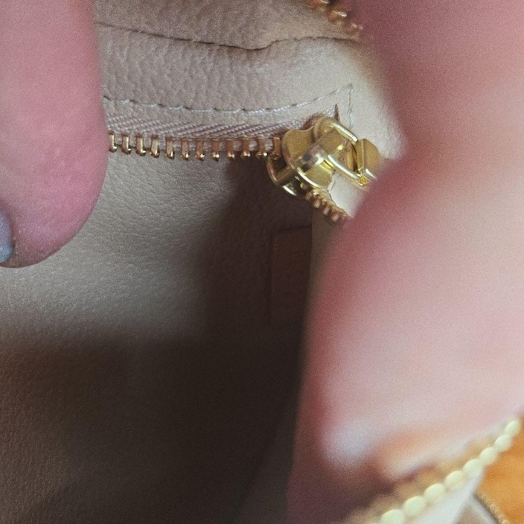 新品未使用　希少　LOUIS VUITTON モノグラム ポーチ