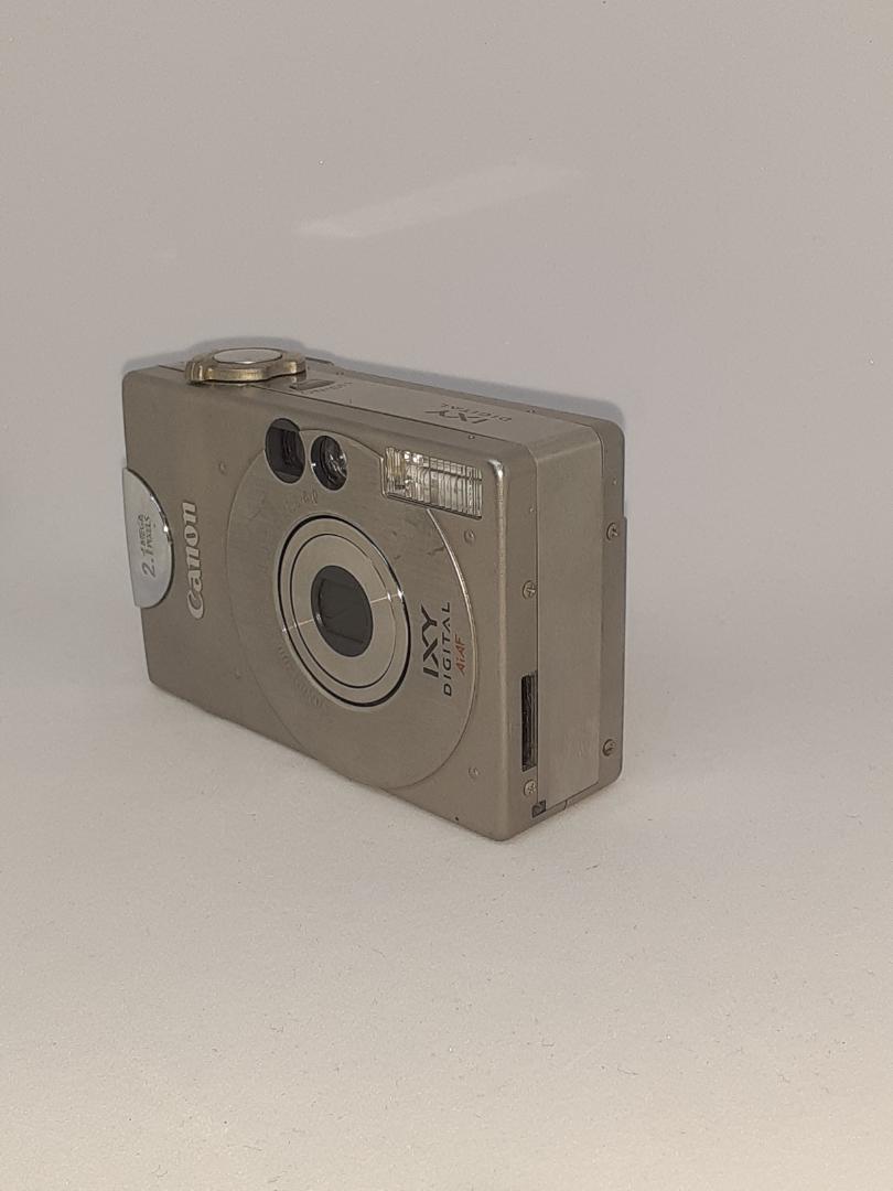 Canon IXY DIGITAL PC1001 コンパクトデジタルカメラ オールドデジカメの凱旋：キヤノンIXY DIGITAL（2000年発売