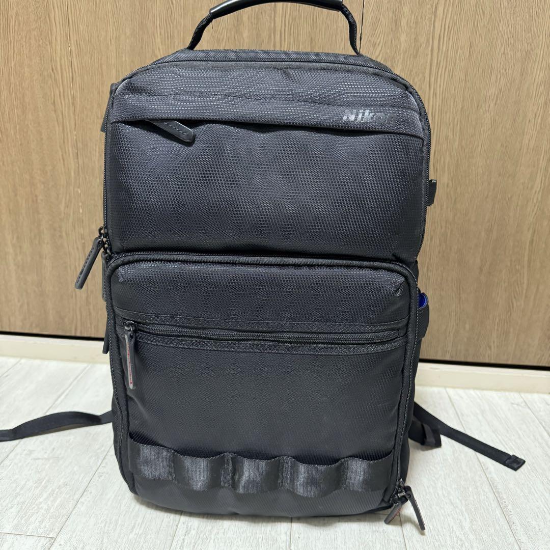 ほぼ新品　Nikon スマートカメラリュック II