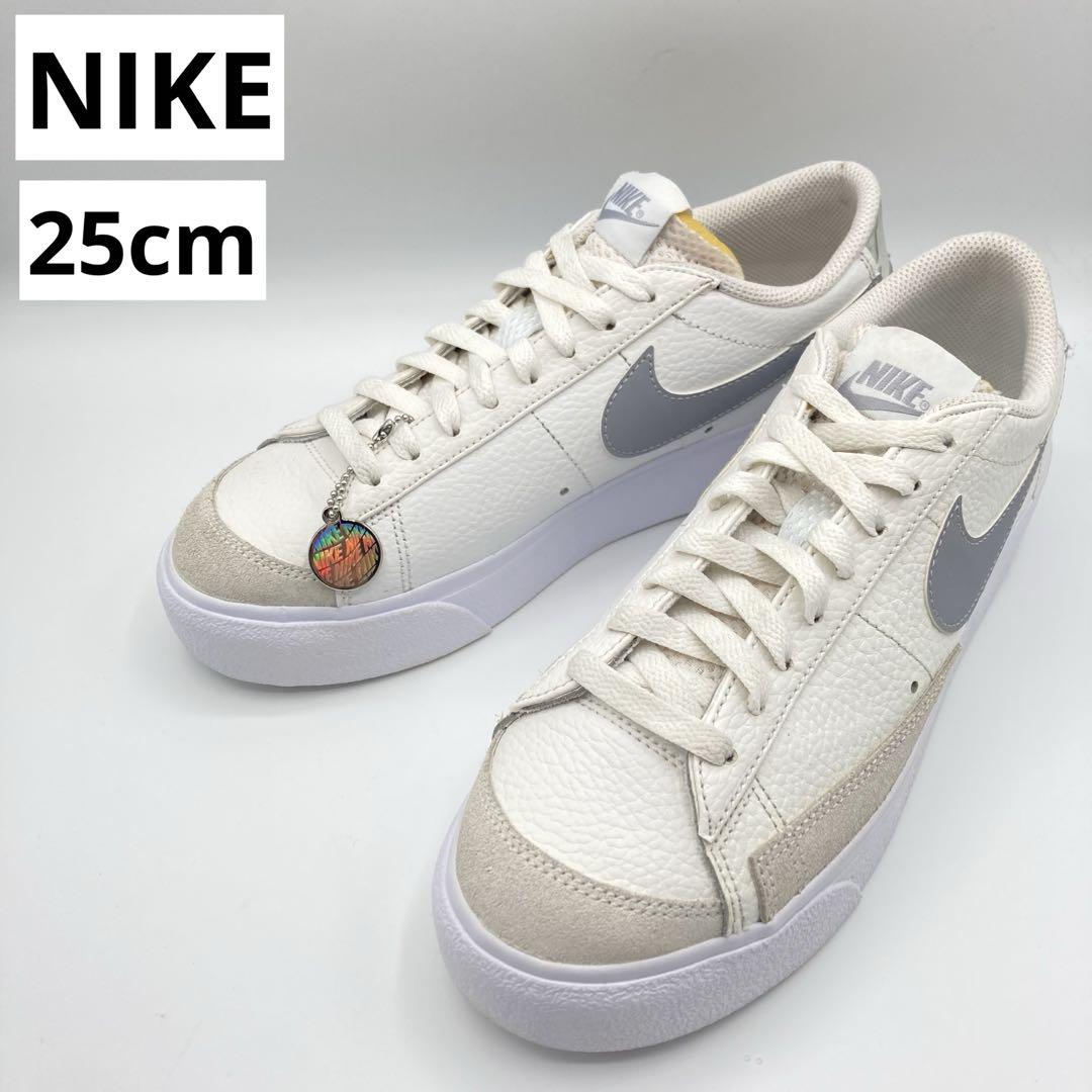 NIKE ナイキ Blazer Low Platform 厚底 スニーカー 白