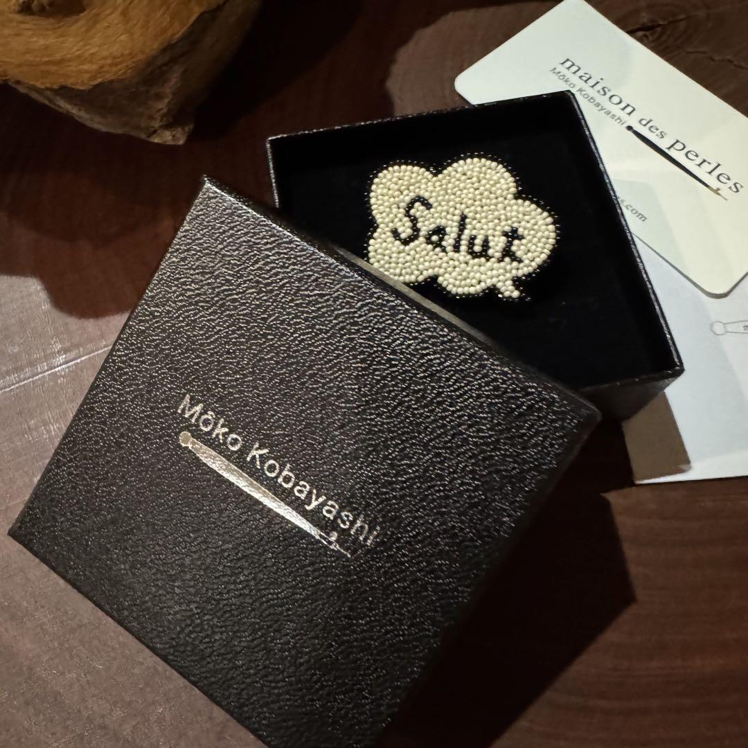 小林モー子 さん なバター色 吹き出しシリーズ saiut やあ ブローチ