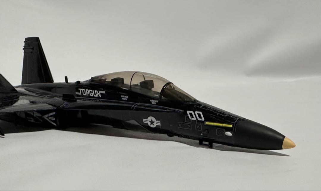1/72 F/A-18B Hornet TOP GUN ダイキャスト