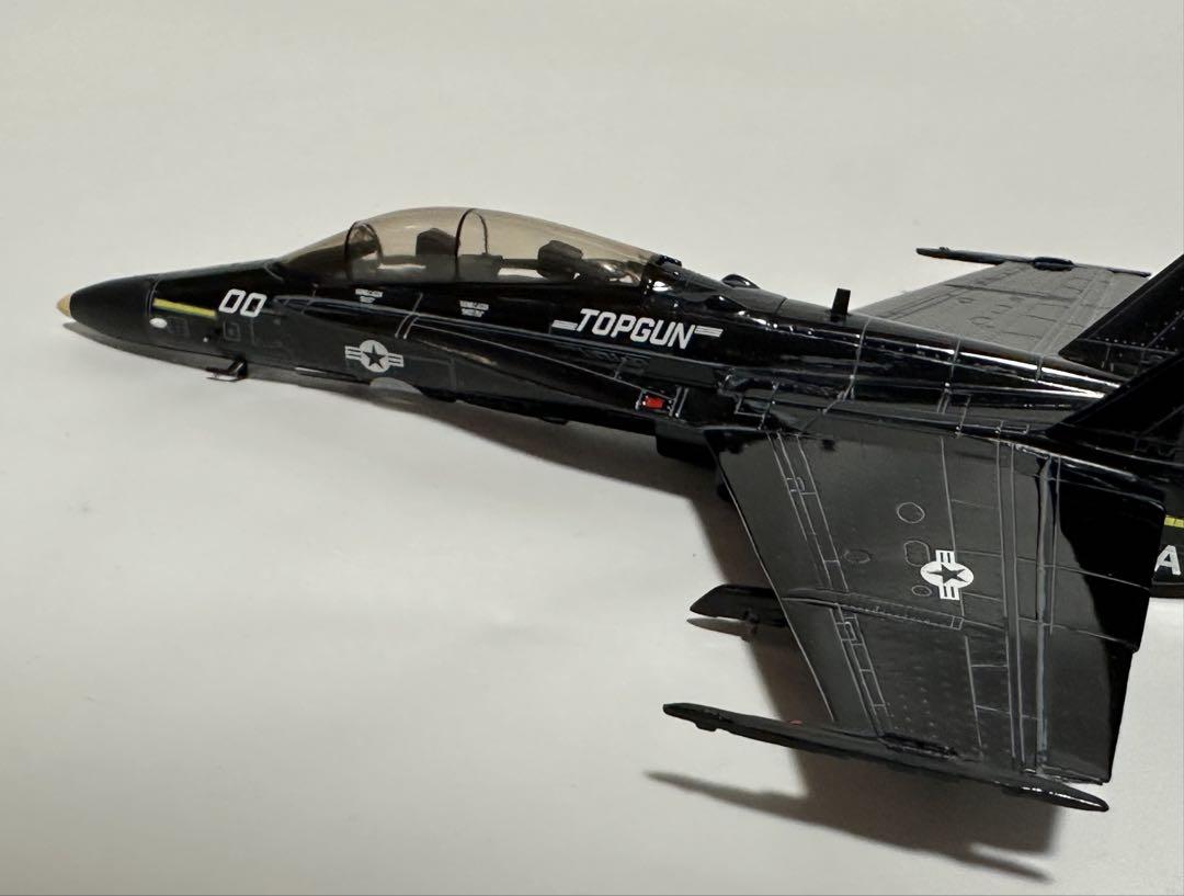 1/72 F/A-18B Hornet TOP GUN ダイキャスト