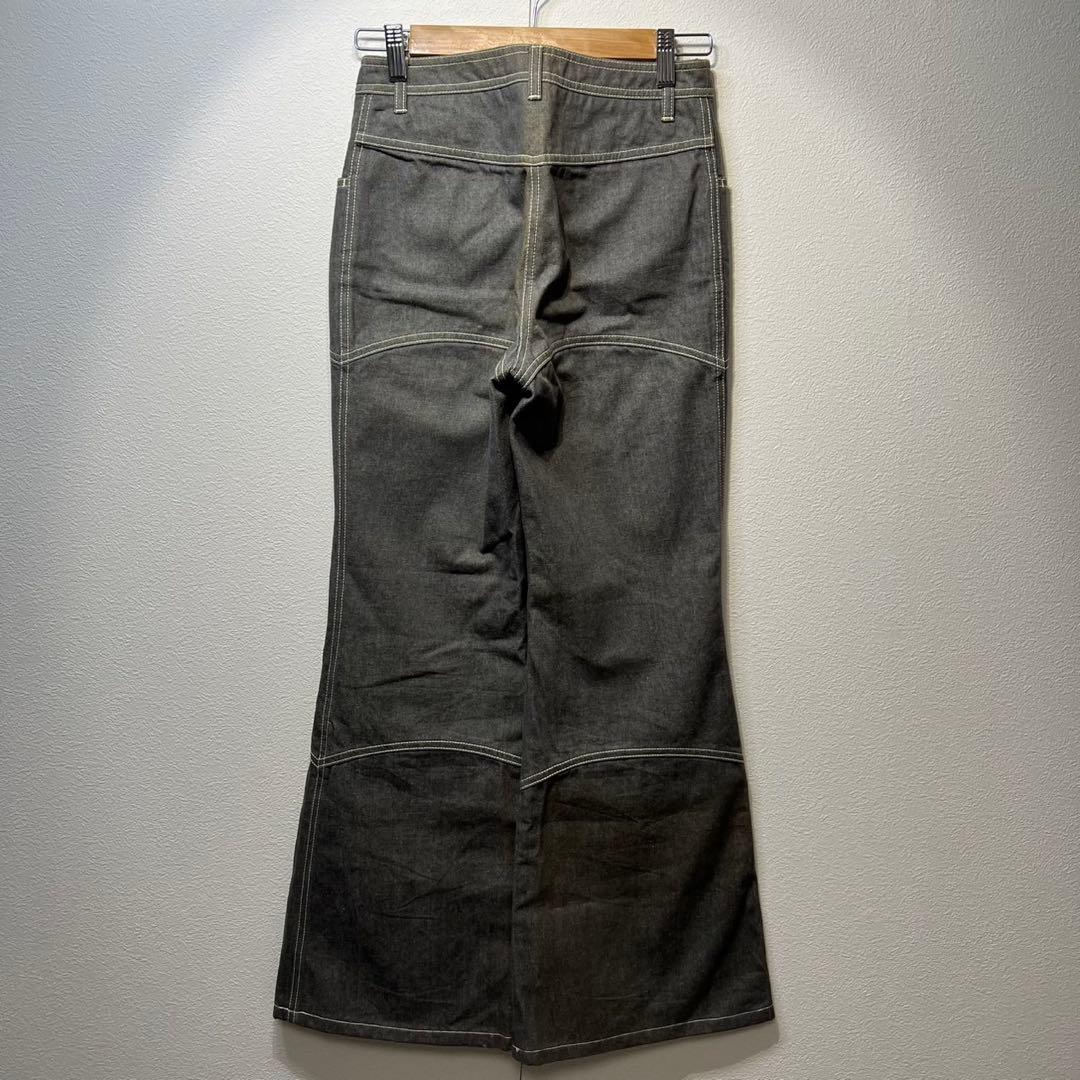 希少 01年製 シャネル スタッズ ココマーク ベルボトム フレア デニムパンツ 希少 01年製 シャネル スタッズ ココマーク ベルボトム フレア デニムパンツ