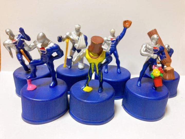 メルカリ ペプシマン ボトルキャップ フィギュア Too Bad キャラクターグッズ 777 中古や未使用のフリマ