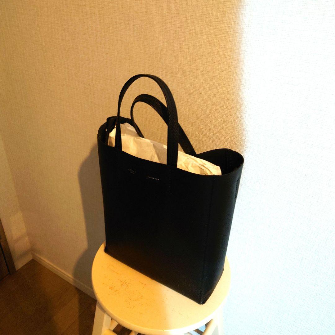 美品 セリーヌ 2way バーティカル カバ スモール ロゴ 黒