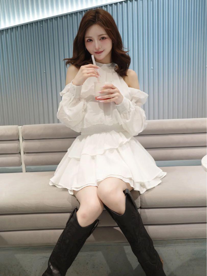新品タグ付 ボリュームシフォンミニワンピース ピンクベージュ