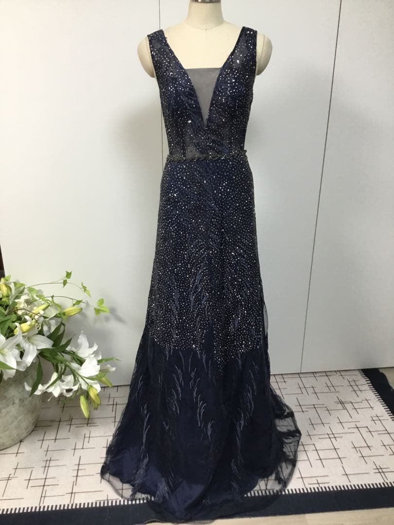 ビーズ装飾 ネイビー ドレス