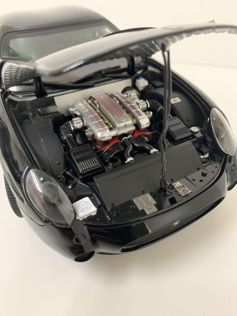 ミニカー 1/18 Hotwheels FERRARI 575 GTZ ZAGATO