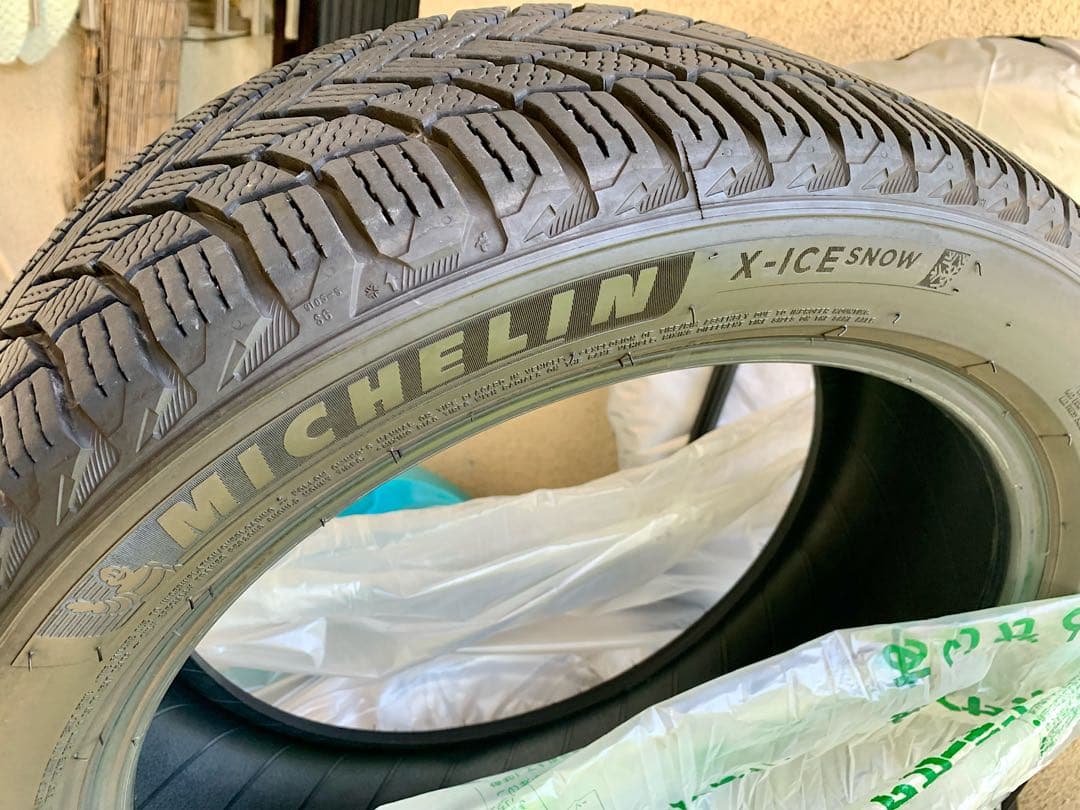 ミシュラン スタッドレス 245 45 19MICHELIN