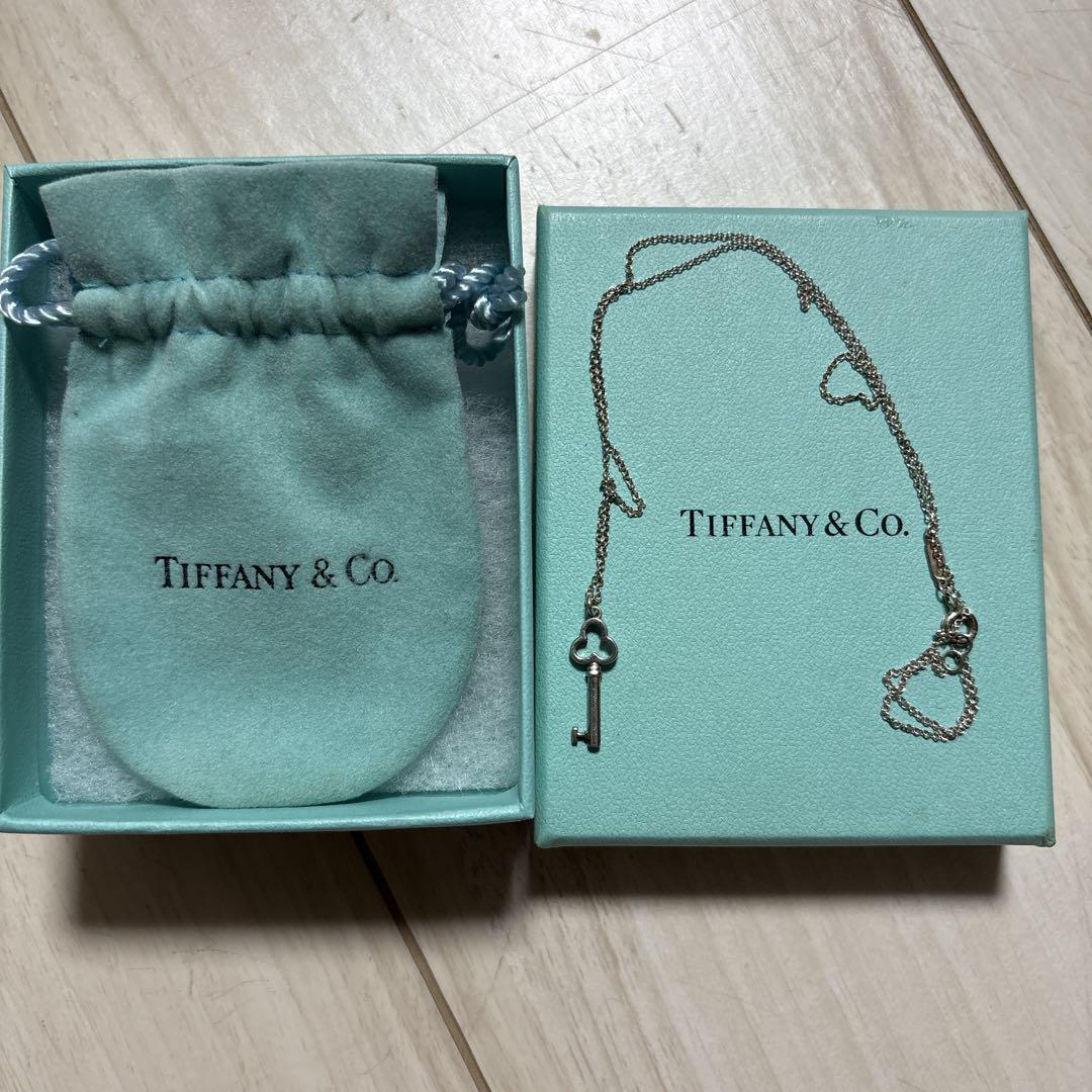 Tiffany & Co. キー型ネックレス