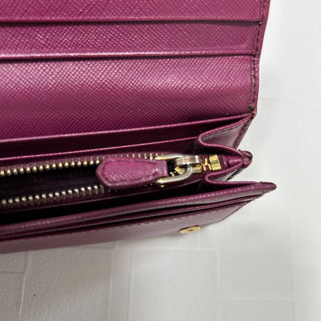 PRADA プラダ　パープル 長財布　レザー　折り財布