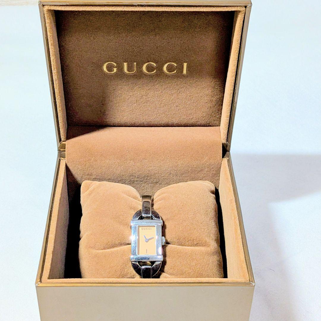 GUCCI バンブー バングルウォッチ 6800L 腕時計