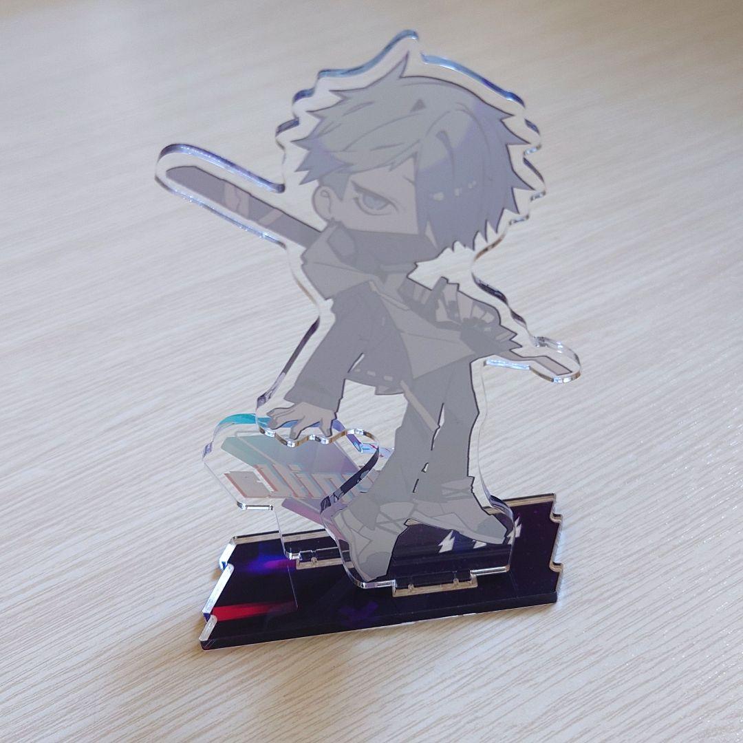 VANILLA ACRYLIC STAND – CRAZY RACCOON
