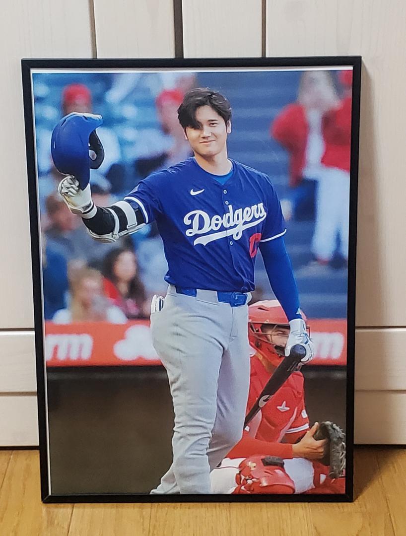 祝ドジャース大谷翔平 2024年MVP獲得！A3サイズポスターフレーム付き① - メルカリ