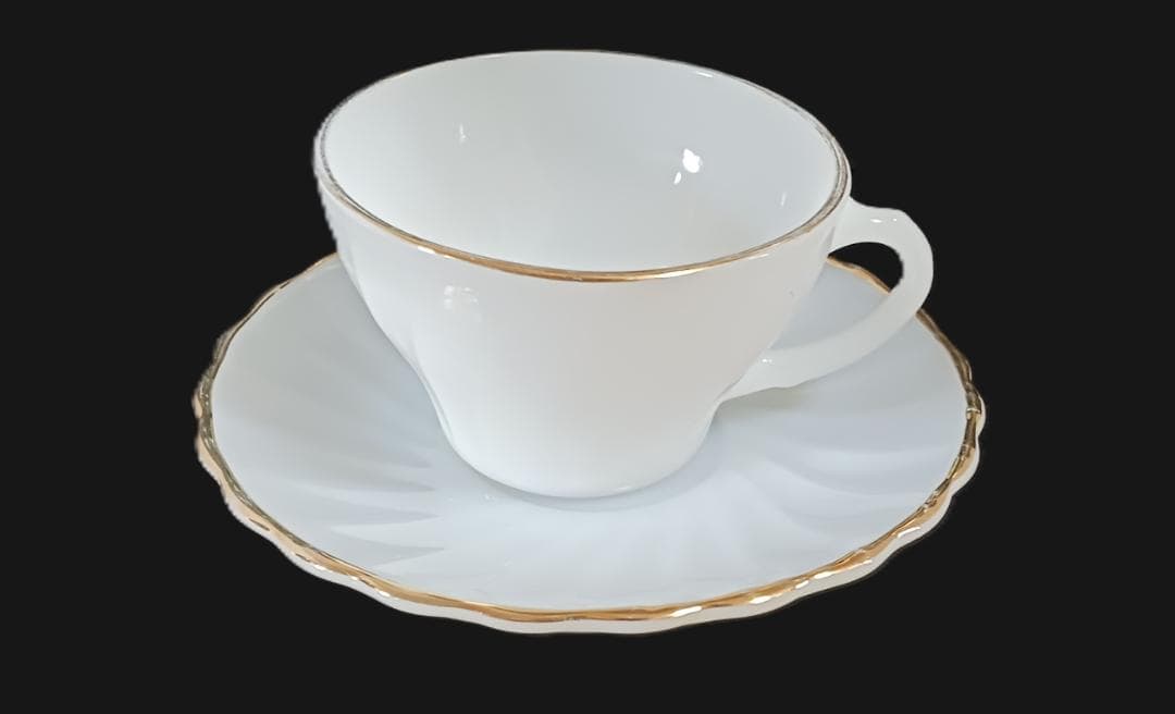 カップ＆ソーサー