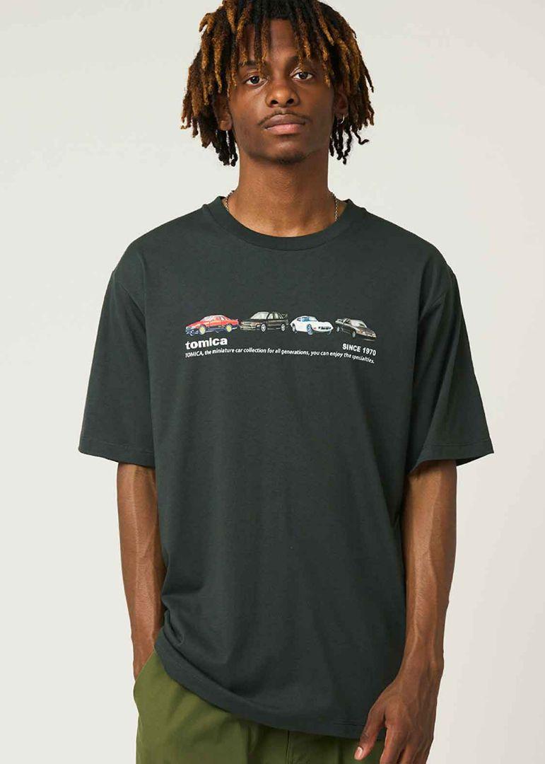 新品未使用！グラニフ トミカ 名車 1970年 メンズ Mサイズ Tシャツ