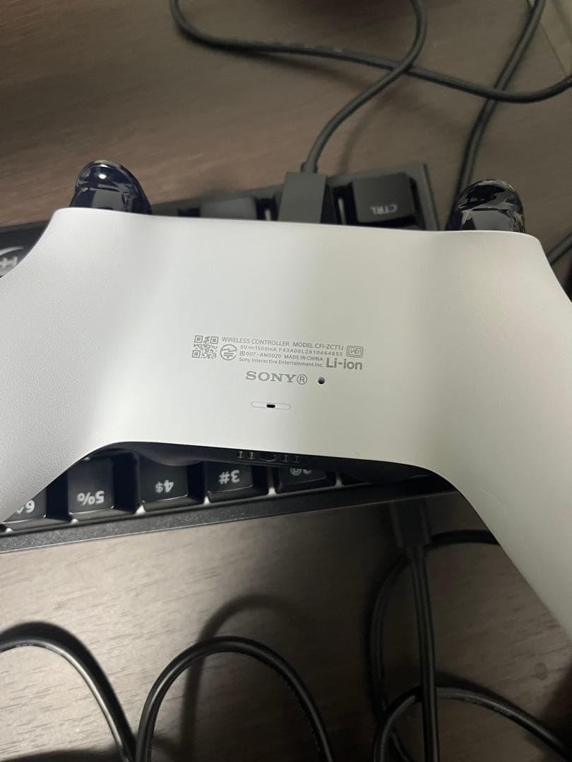 最新型‼️Ps5 プレイステーション5 CFI-2000A01 ディスク搭載型