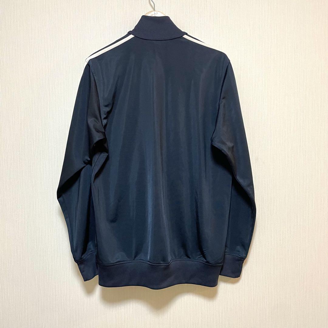 adidas トラックジャージ